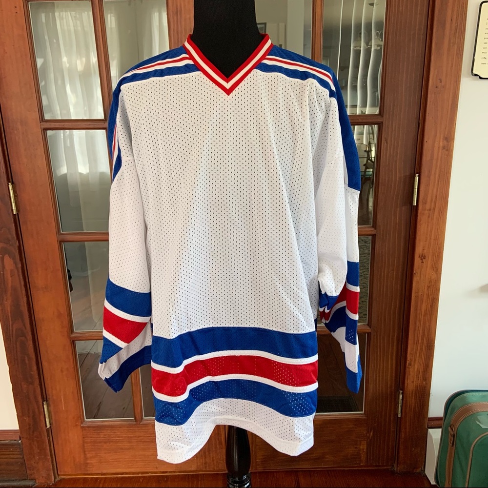 Vtg. 1999 NOS Heavy Hitters Hockey Jersey Plain
